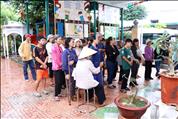 Chia sẻ yêu thương đến những người khó khăn