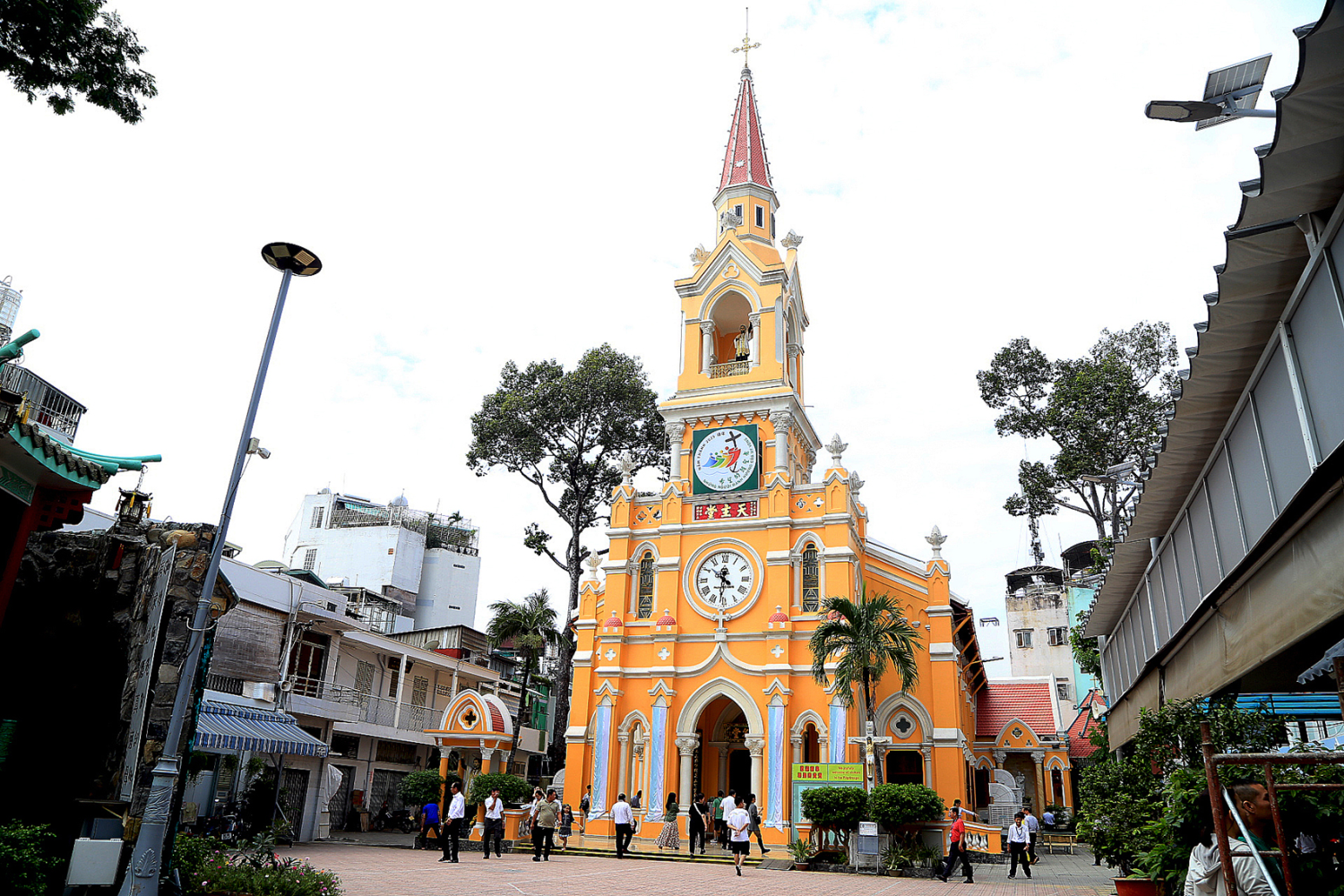 Doanh-nhan-cong-giao6