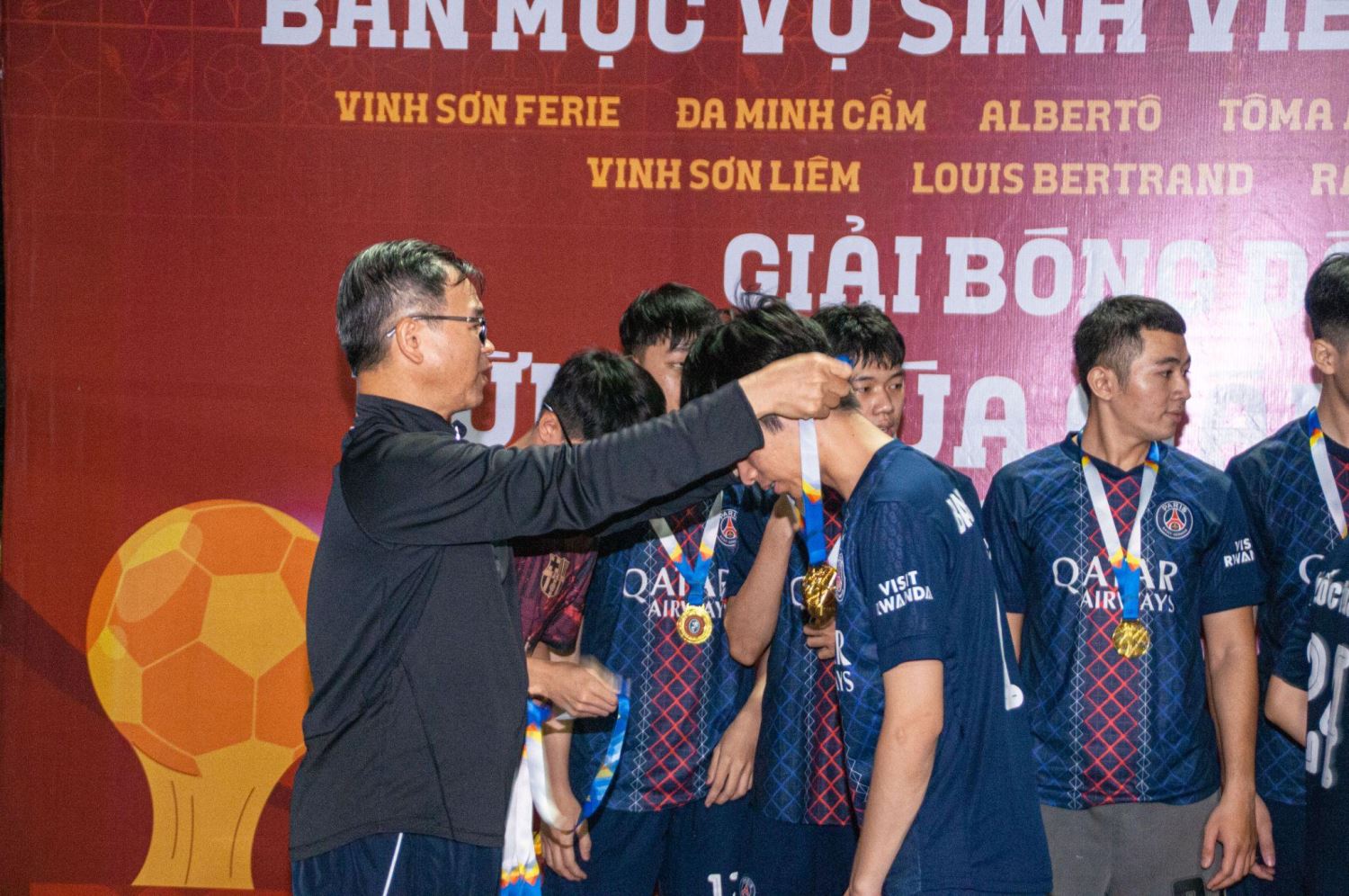 sinh-vien-Đa-Minh (4)