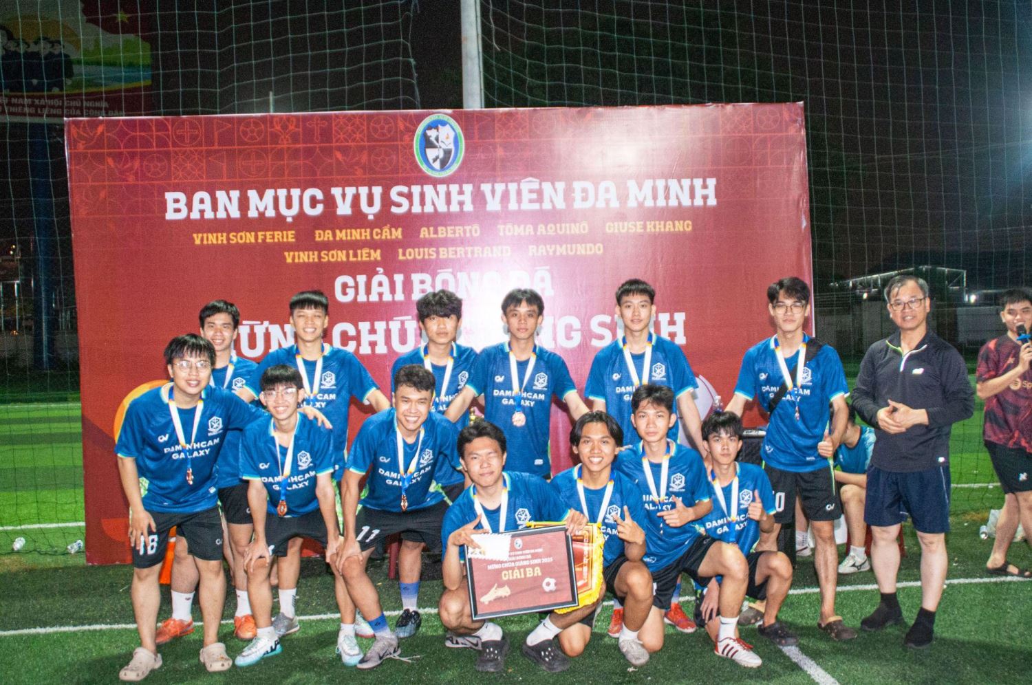 sinh-vien-Đa-Minh (7)