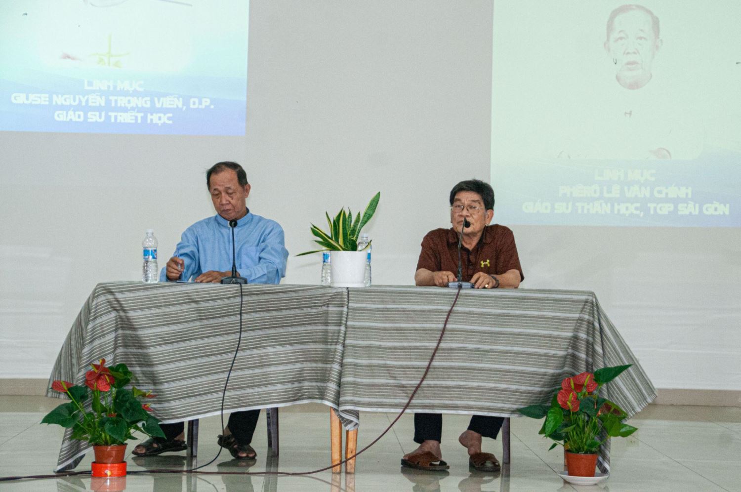 Sinh-vien-tinh-huan (7)