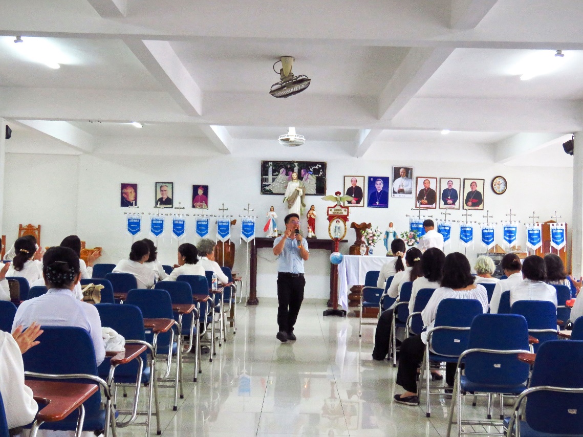 Curia-Gia-Đinh-2 (8)