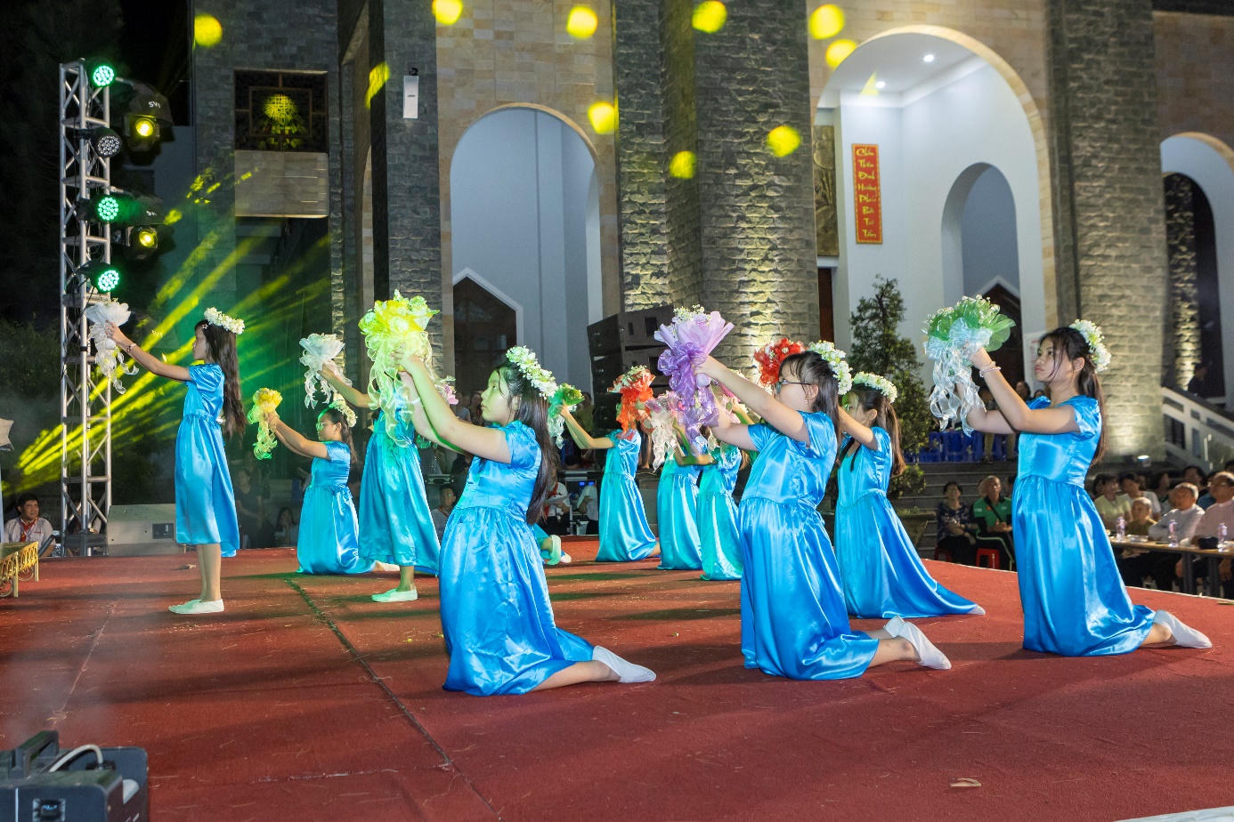 Phu-Tho-dang-hoa (8)