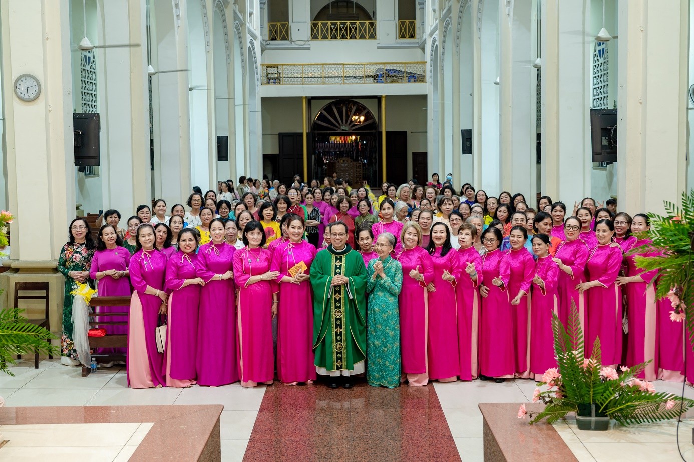 Các Bà Mẹ Công Giáo hạt Sài Gòn - Chợ Quán: Thánh lễ tạ ơn cuối năm