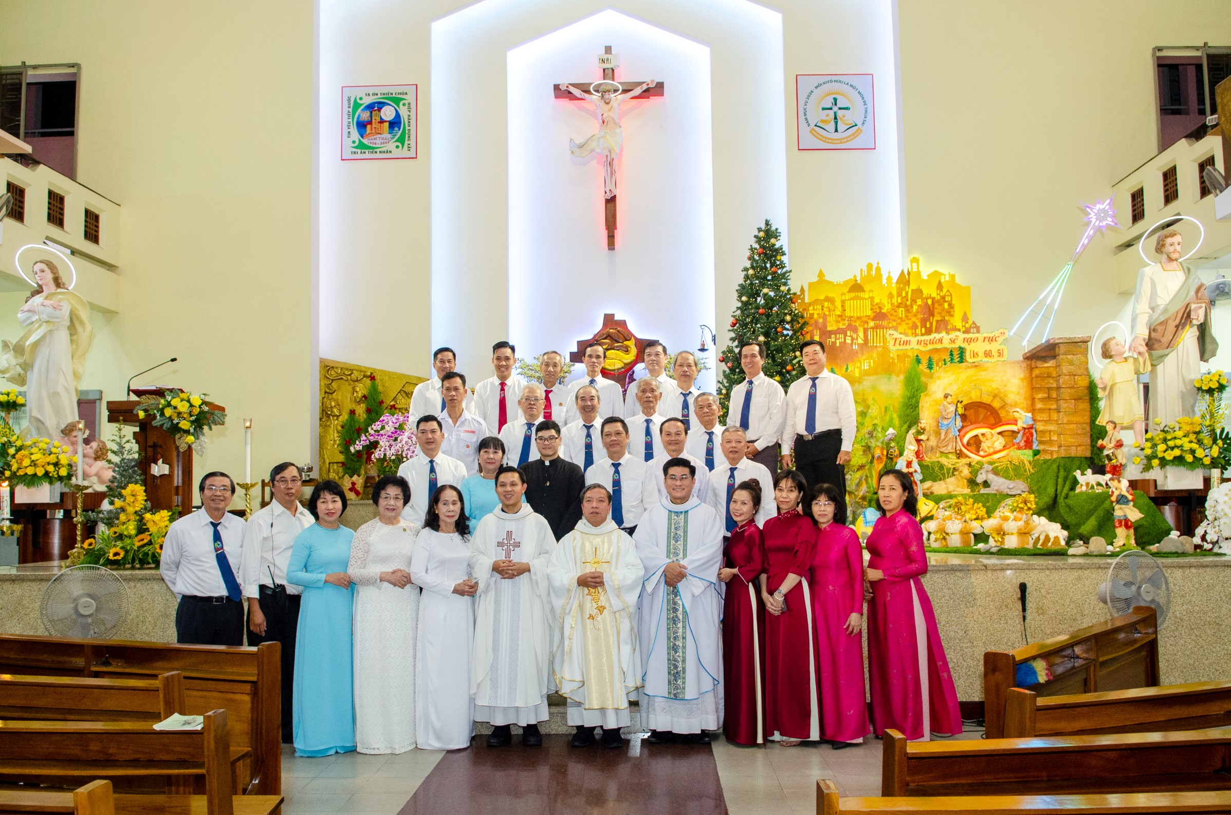 Giáo xứ Nam Thái: Thánh lễ Đức Maria, Mẹ Thiên Chúa, mừng bổn mạng Hội đồng Mục vụ