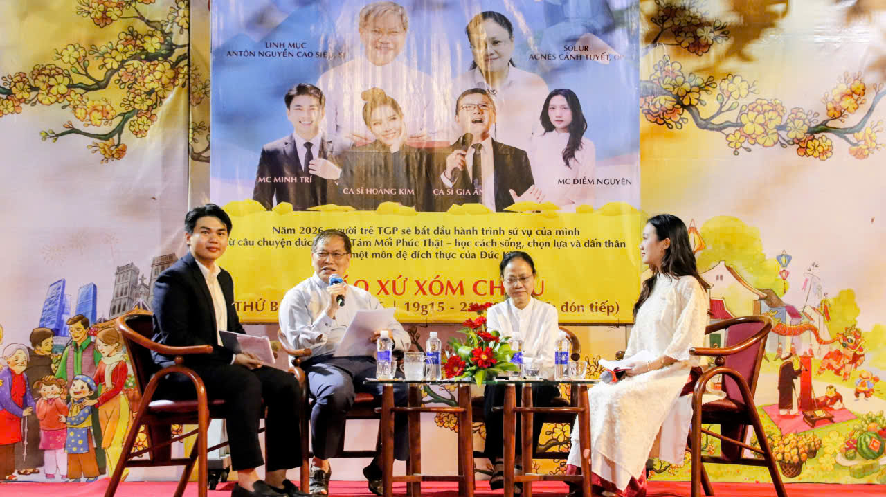 Giáo xứ Xóm Chiếu: Người trẻ thừa sai sống Tám mối phúc thật