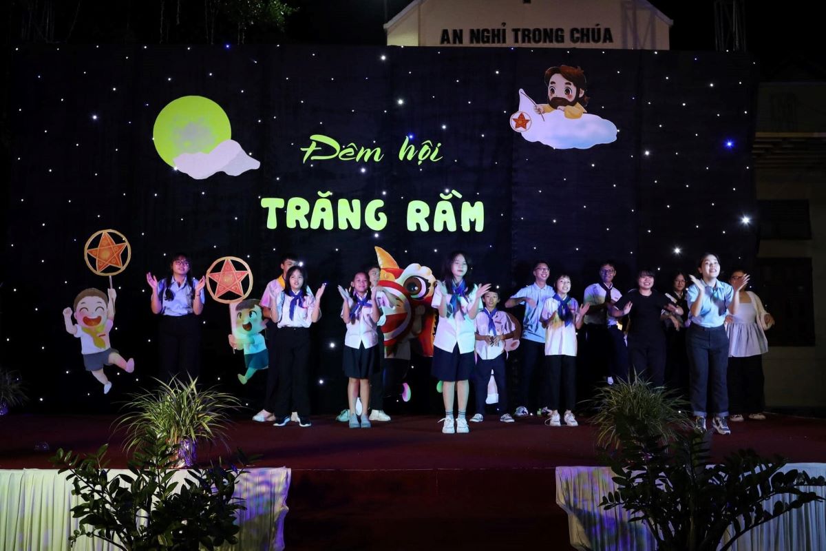 Giáo xứ Phú Bình: Thánh lễ Tết Trung Thu