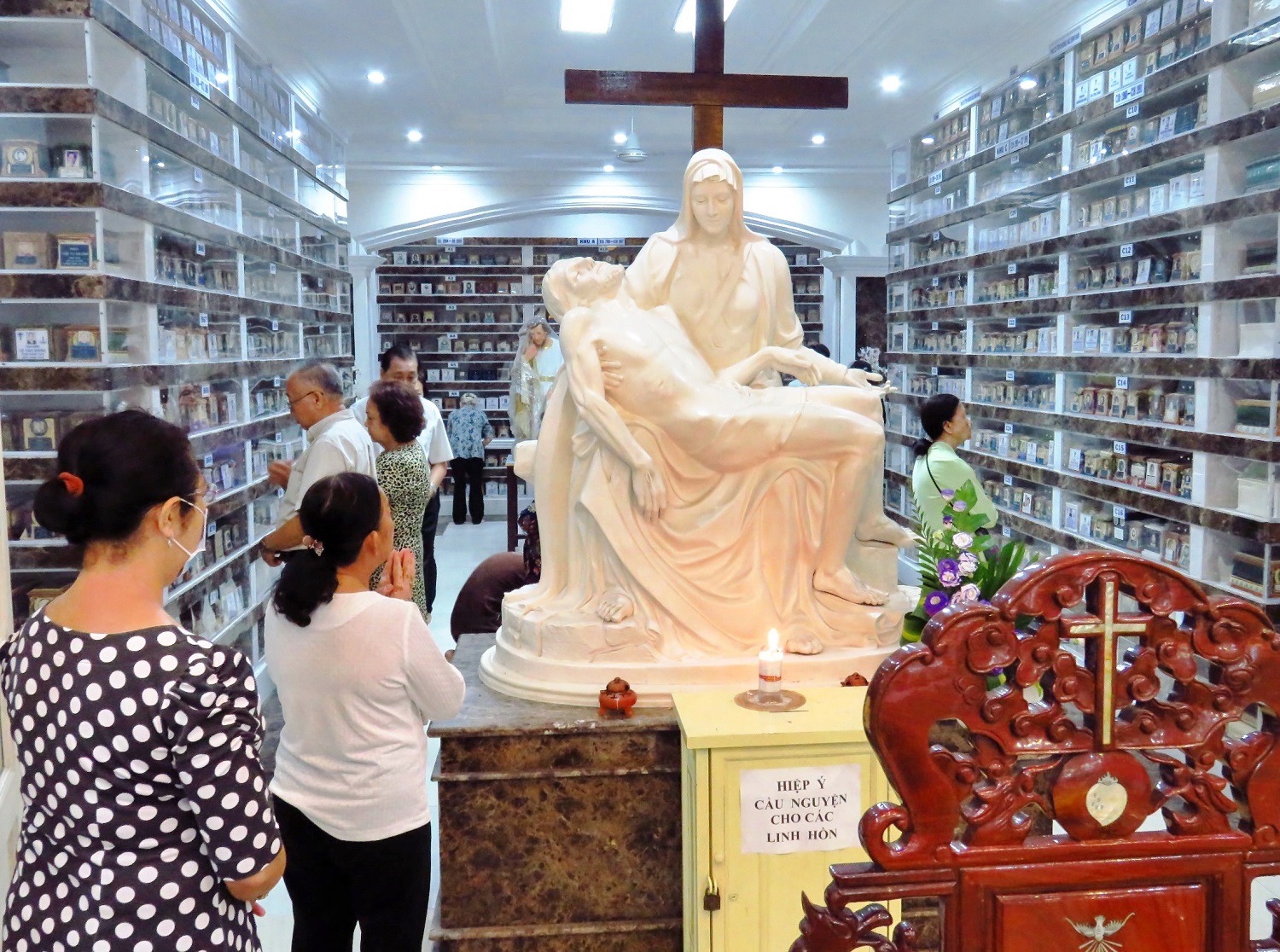 Giáo xứ Thị Nghè: Thánh lễ cầu nguyện cho các Linh hồn ngày 2-11-2020