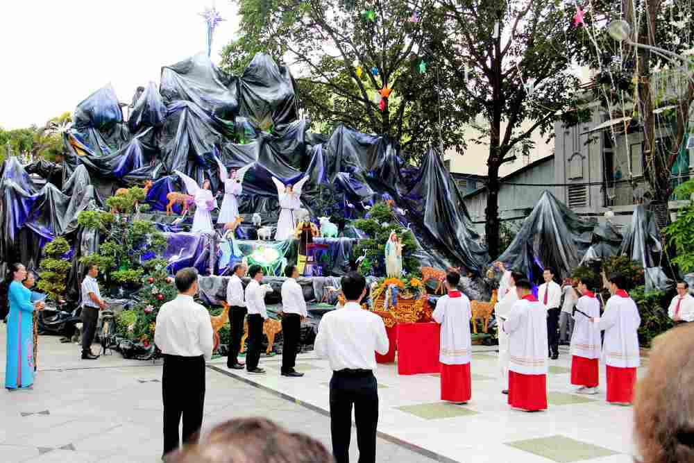 Giáo xứ Bùi Phát: Lễ mừng kính Đức Maria Mẹ Thiên Chúa 2024