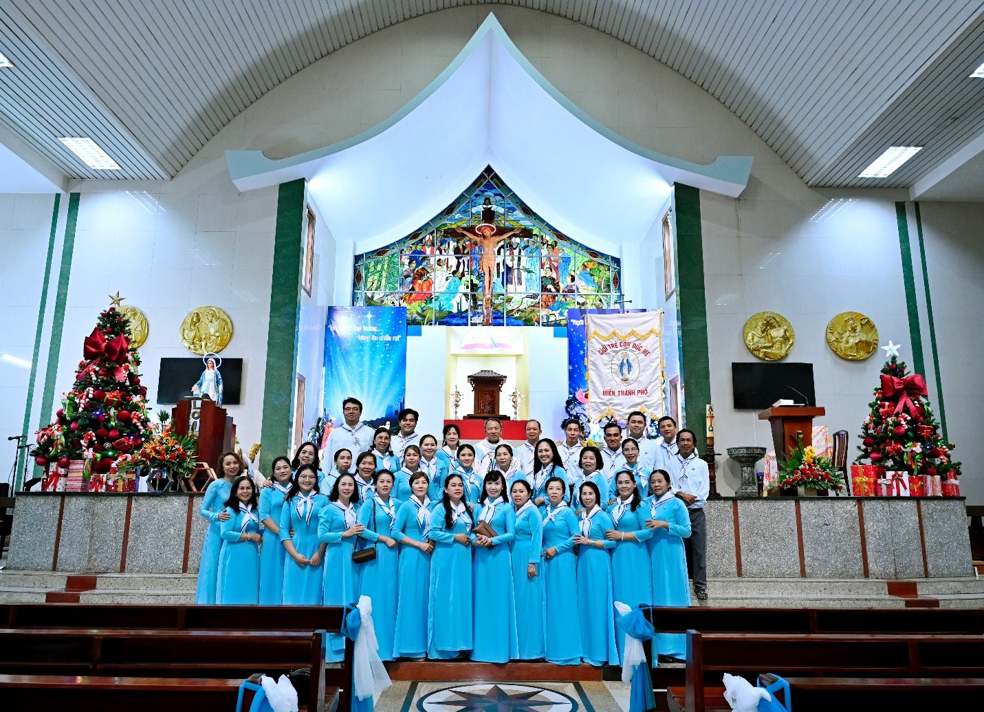 Giáo xứ Tân Phú Hòa: Lễ Đức Maria, Mẹ Thiên Chúa, mừng bổn mạng Hiệp Hội Giới Trẻ Con Đức Mẹ