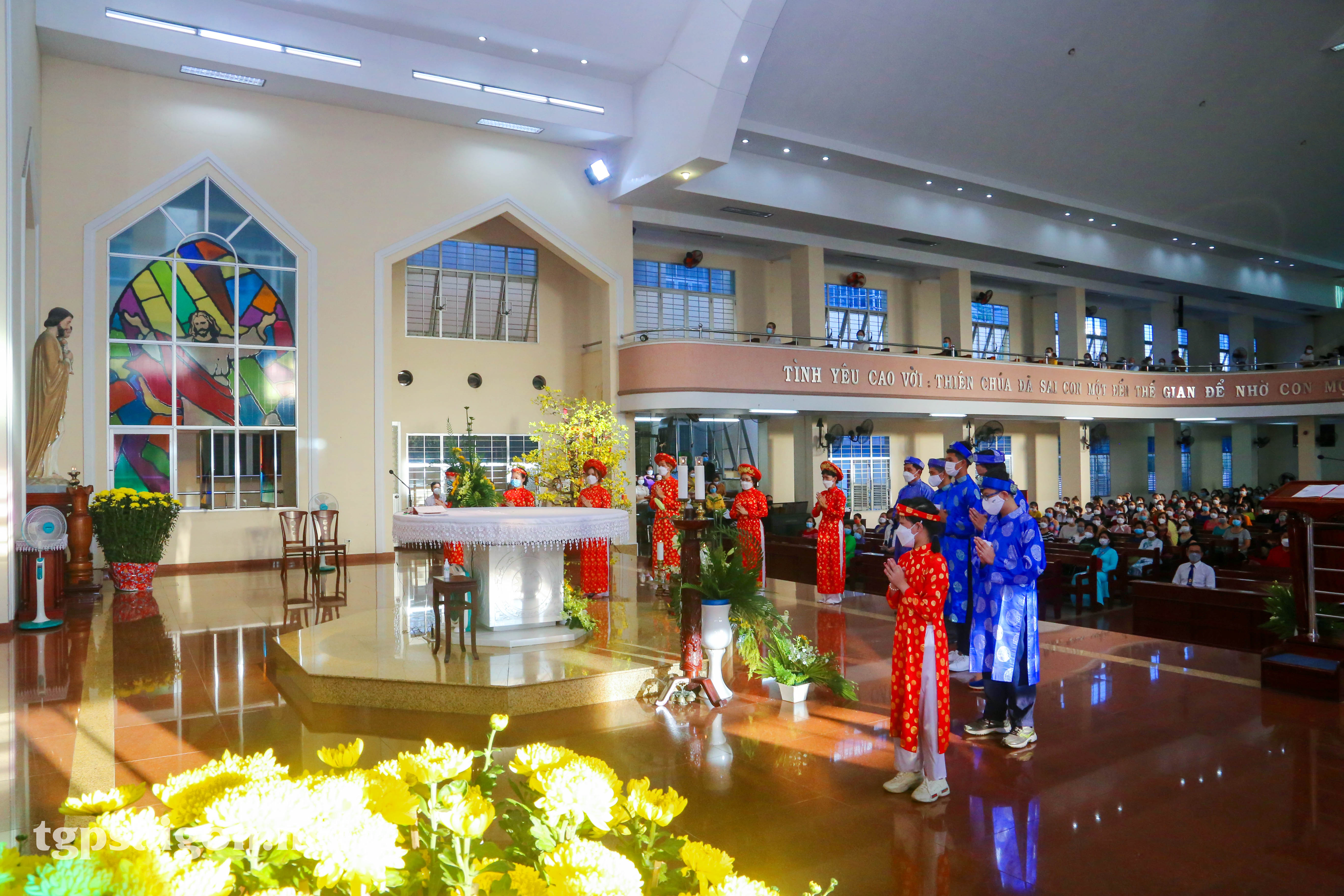 Giáo xứ Tân Chí Linh: Thánh lễ Kính nhớ tổ tiên, ông bà và cha mẹ ngày 2-2-2022