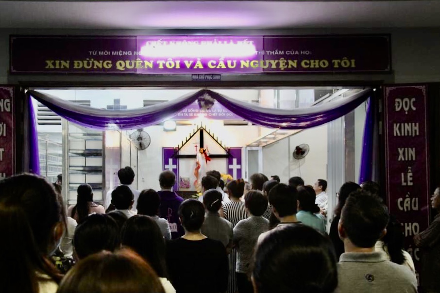 Giáo xứ Thủ Đức: Thánh lễ cầu cho các linh hồn ngày 2-11-2020
