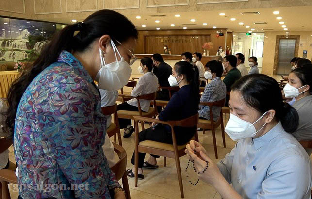 Chuyện Mân Côi trong lễ đón các Tình nguyện viên phục vụ Bệnh viện Dã chiến