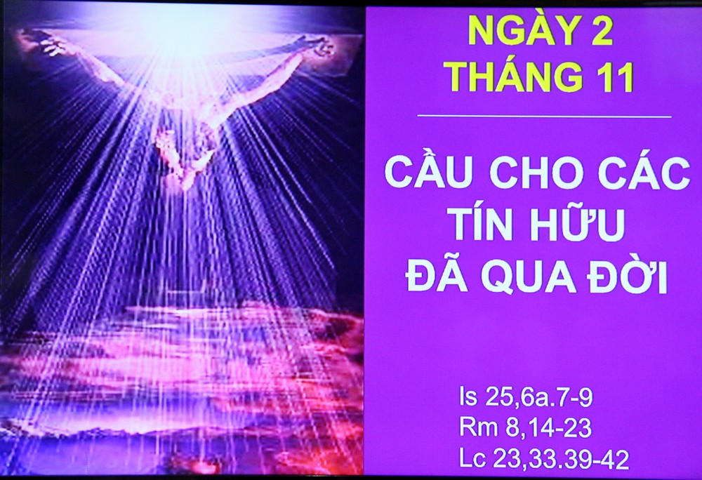 Giáo Xứ Bùi Phát: Thánh lễ cầu cho các Đẳng Linh Hồn 2023