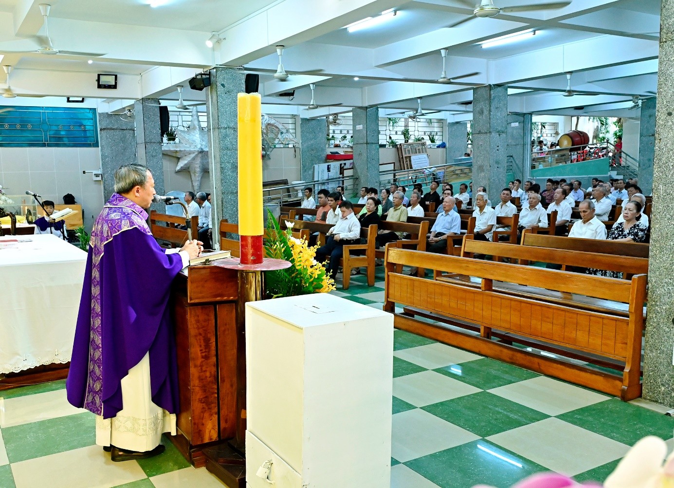 Giáo xứ Tân Phú Hòa: Thánh lễ cầu nguyện cho các đẳng linh hồn