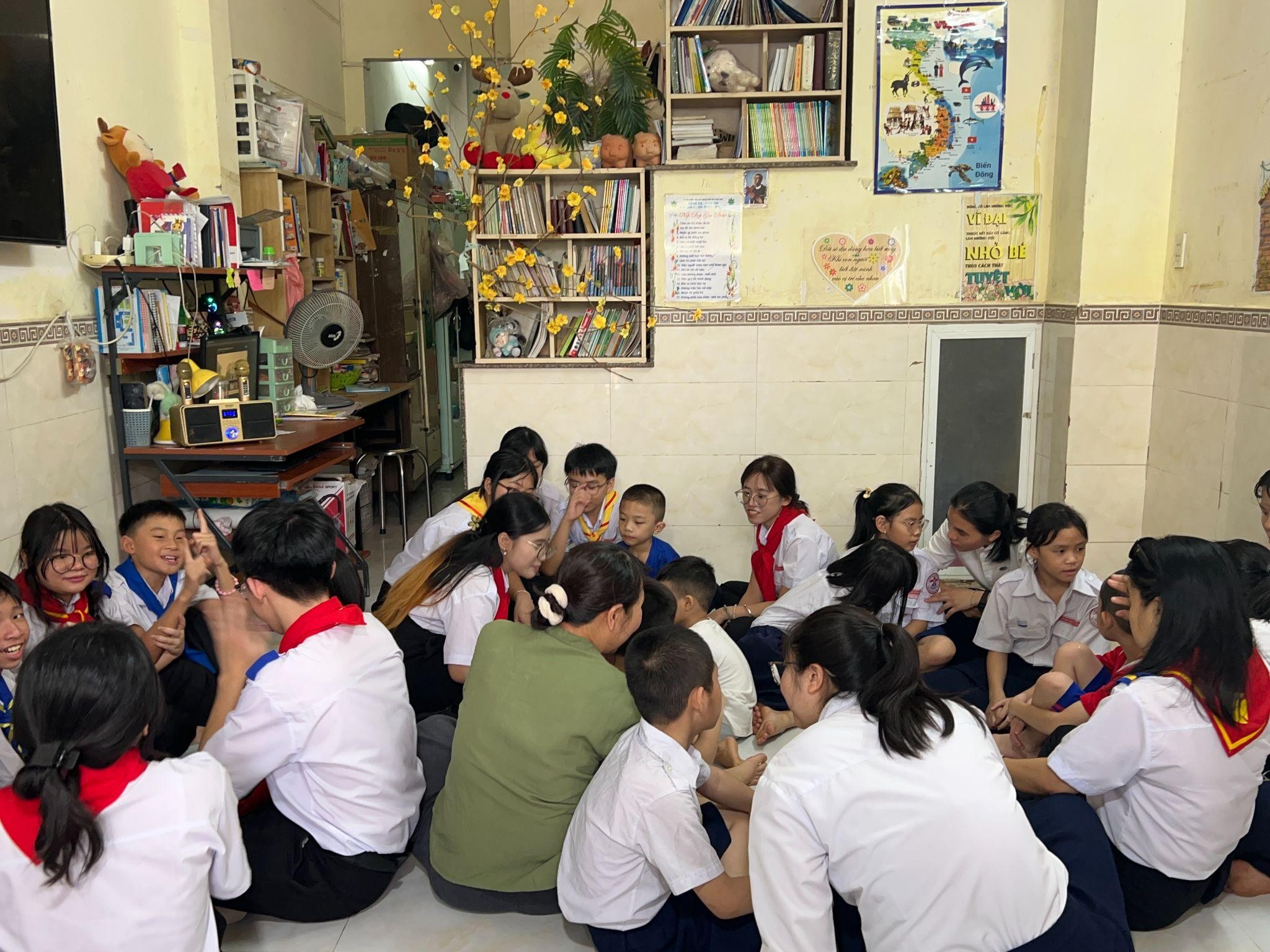 Đoàn Thiếu nhi Thánh Thể giáo xứ Thăng Long: Mùa Xuân yêu thương