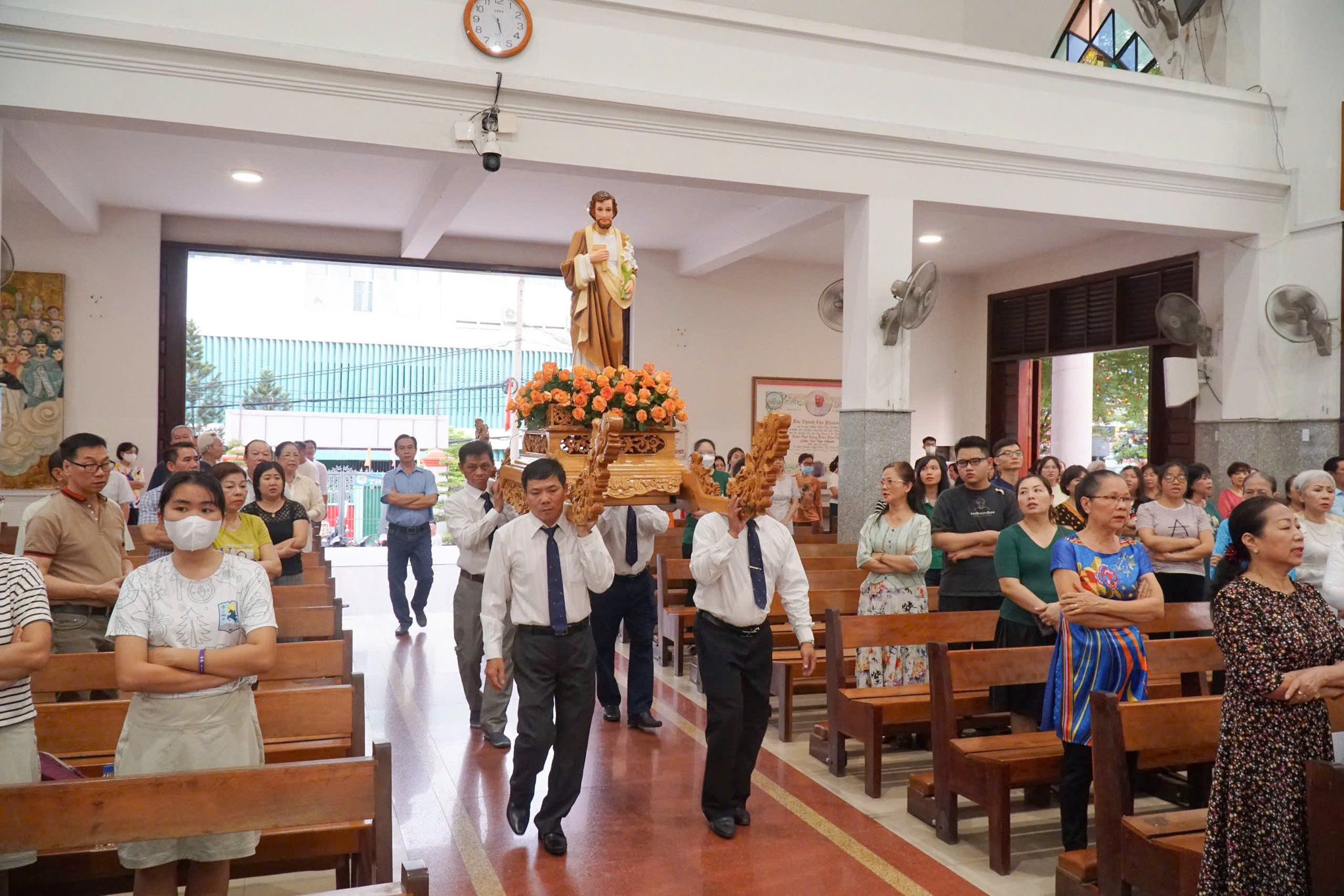 Giáo xứ Tân Phước: Noi theo gương Thánh Giuse, luôn làm việc để sáng danh Chúa