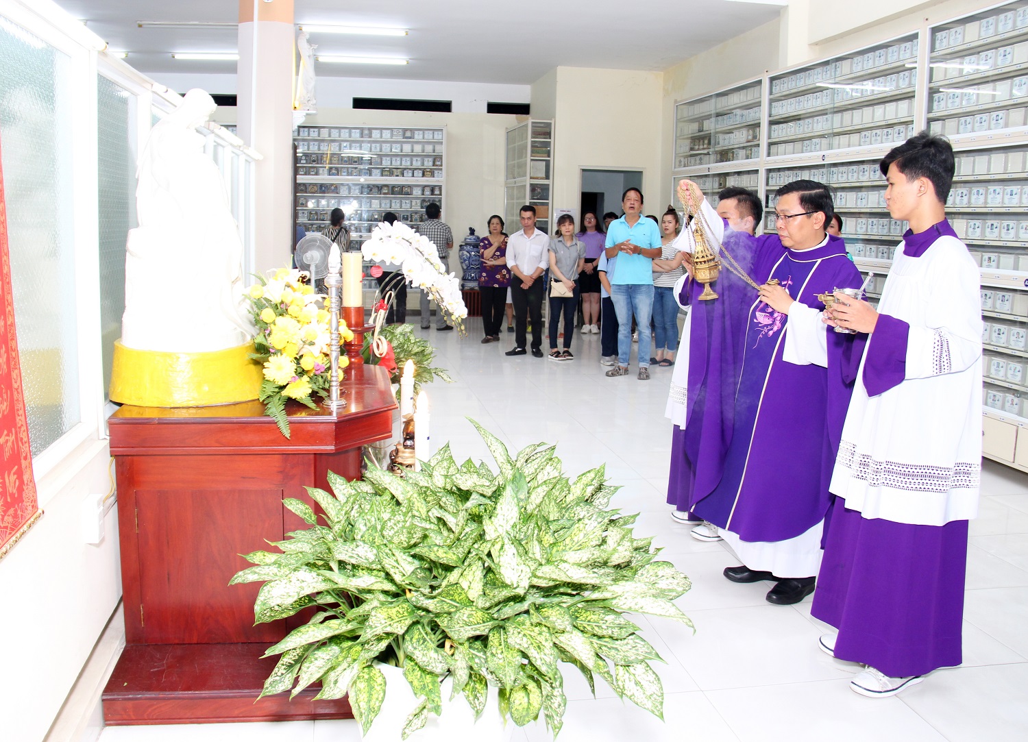 Giáo xứ Bùi Phát: Thánh lễ cầu cho các đẳng linh hồn ngày 2-11-2020