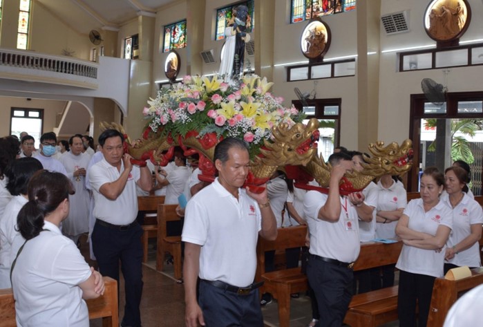 Giáo hạt Xóm Mới: Ban Caritas mừng lễ bổn mạng 3-11-2022