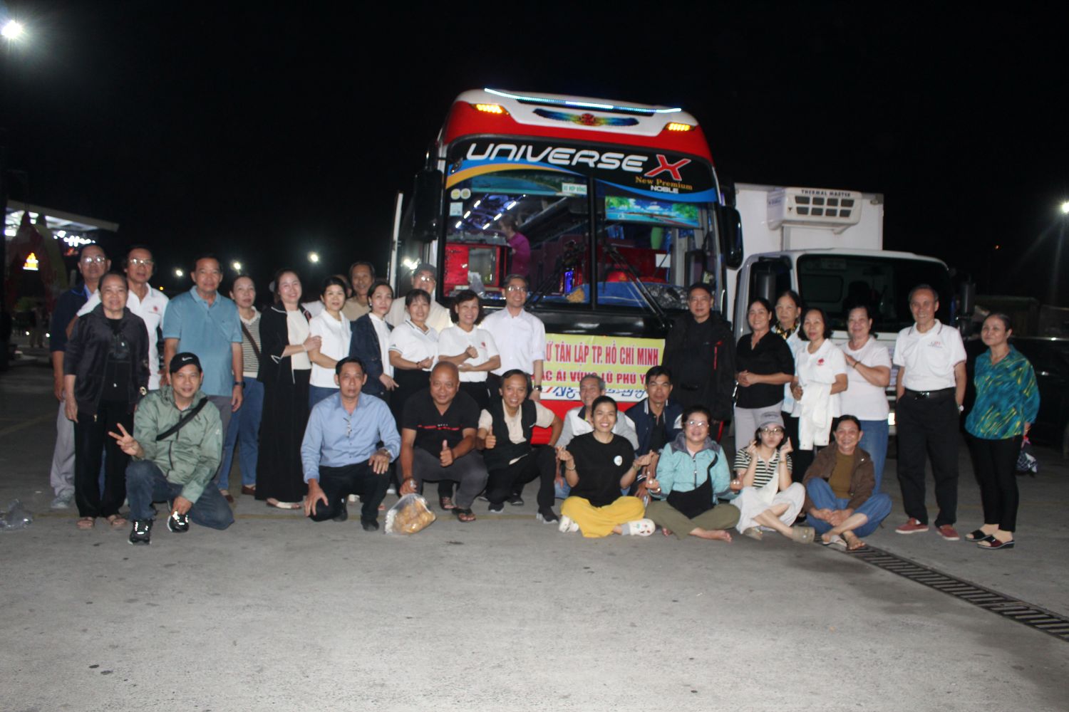 Giáo xứ Tân Lập Hành Hương và Cứu Trợ Miền Trung - “Nước Dâng Cao Tới Đâu, Tình Người Dâng Lên Tới Đó”