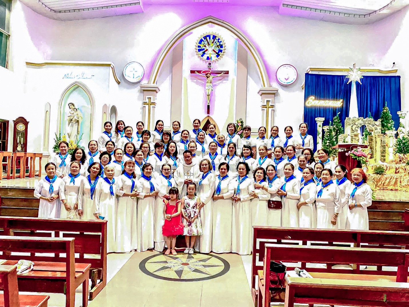 Giáo xứ Tử Đình: Thánh lễ Chúa Hiển Linh - Nơi những trái tim người mẹ gặp gỡ Hồng Ân