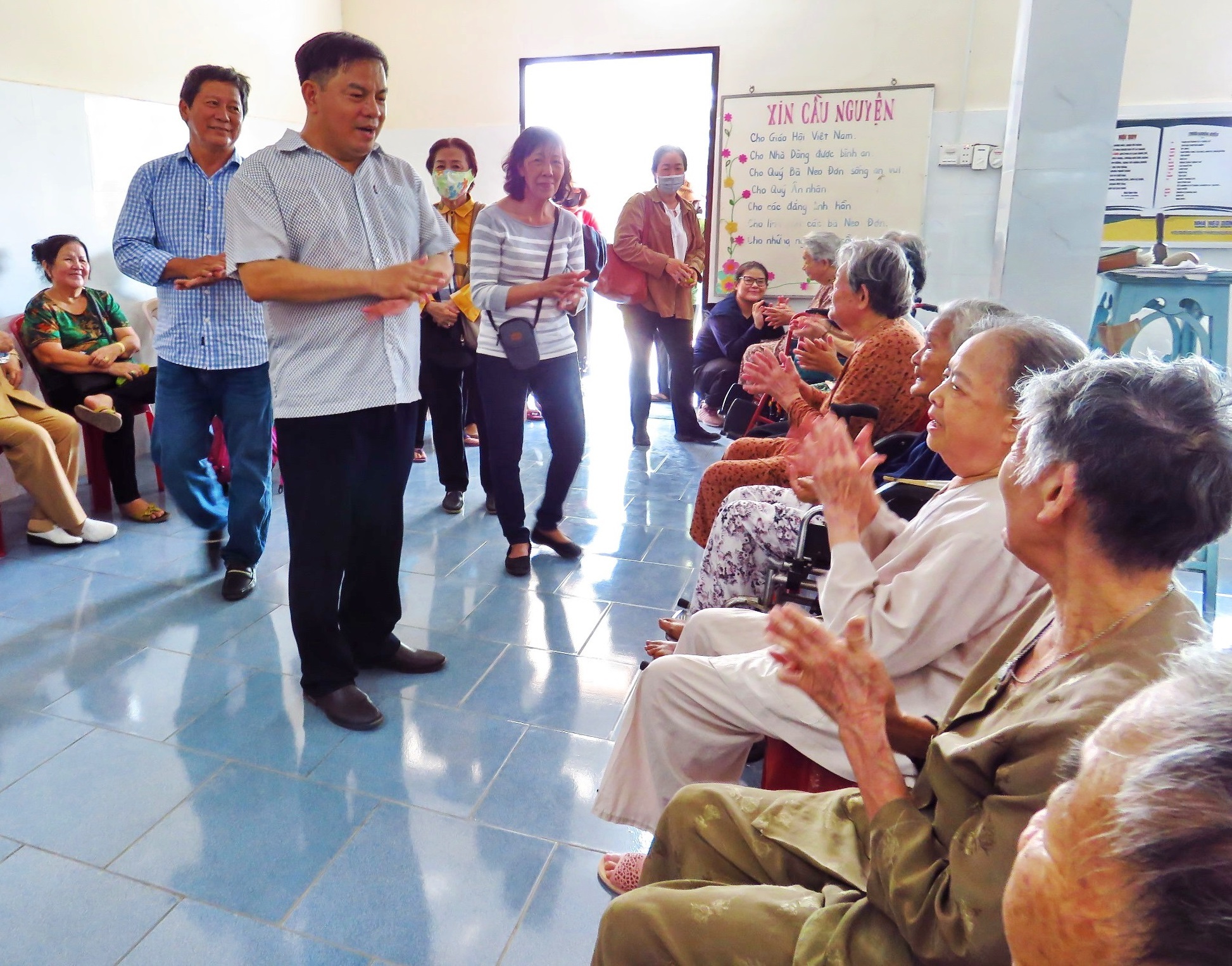 Giáo xứ Gia Định: Legio Mariae hành hương và thực thi bác ái ngày 5-5-2023
