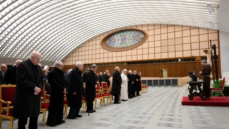 Bài giảng Mùa Chay đầu tiên: Hòa bình đến từ sự can đảm trở nên bé nhỏ