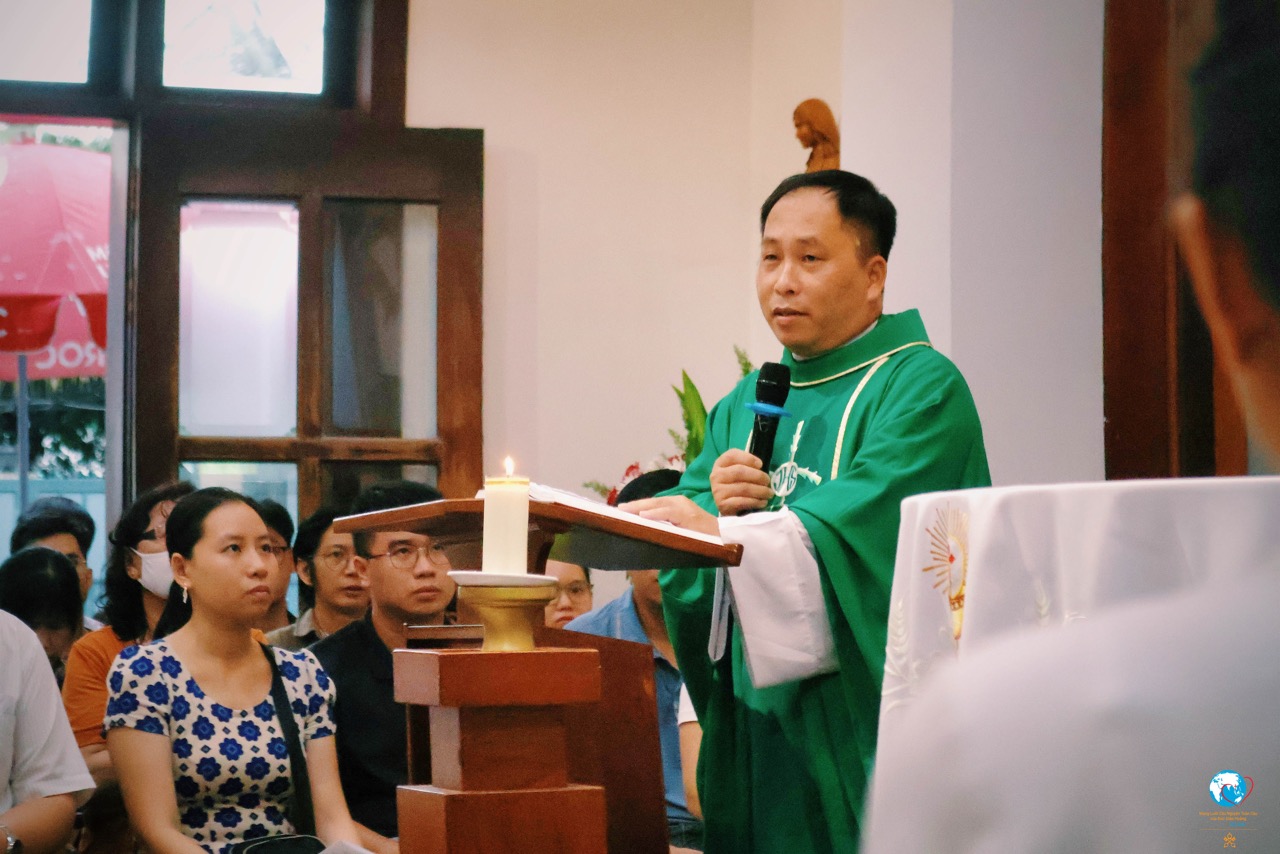 Ngày Thánh Thể Tháng 7: Phân định thiêng liêng trong Thánh Thần