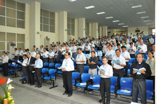Nhật ký Công nghị Giáo phận 25.11.2011 (1)