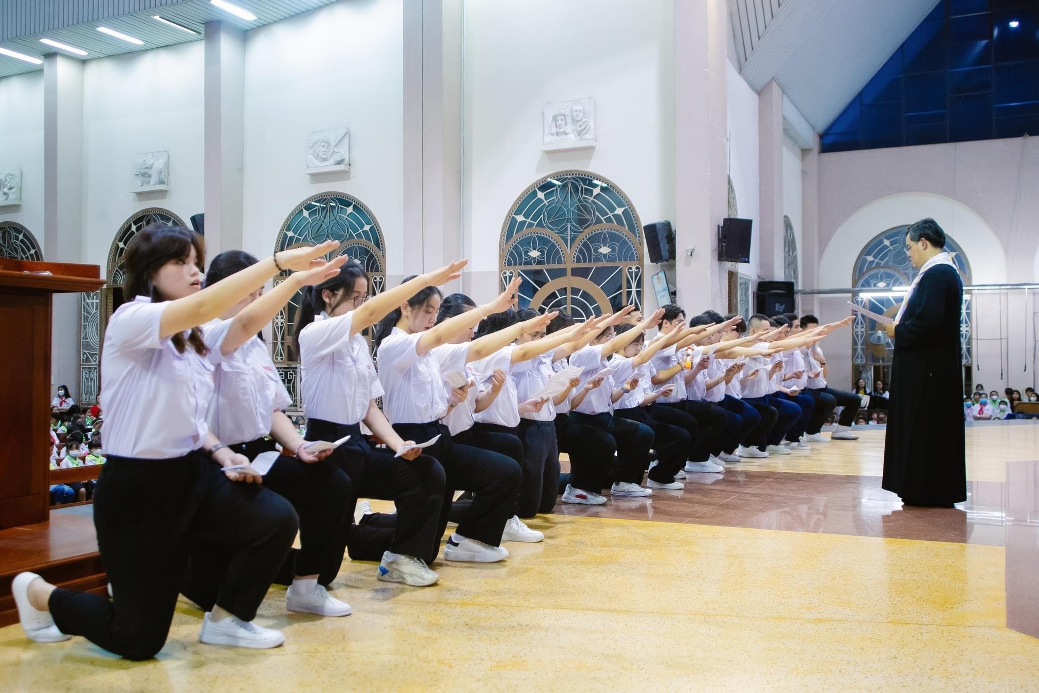 Giáo xứ Phaolô chúc mừng các tân Dự Trưởng