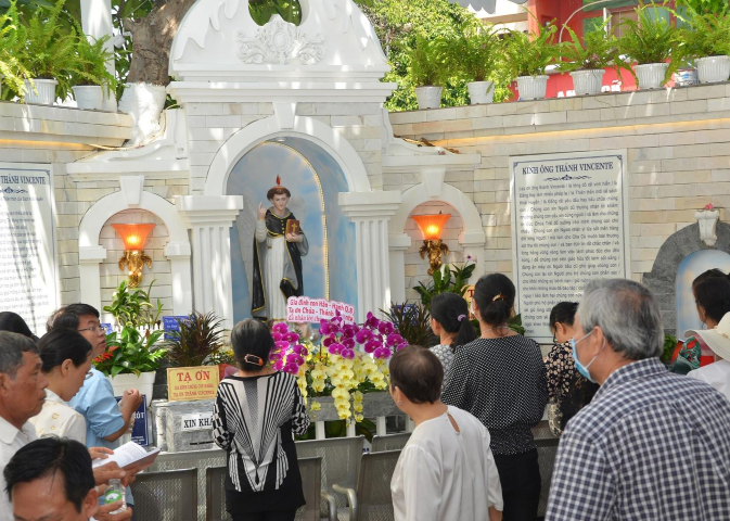 Đền Thánh Vincente – Giáo xứ Thăng Long : Ngày Hành hương tháng 7-2024 tại