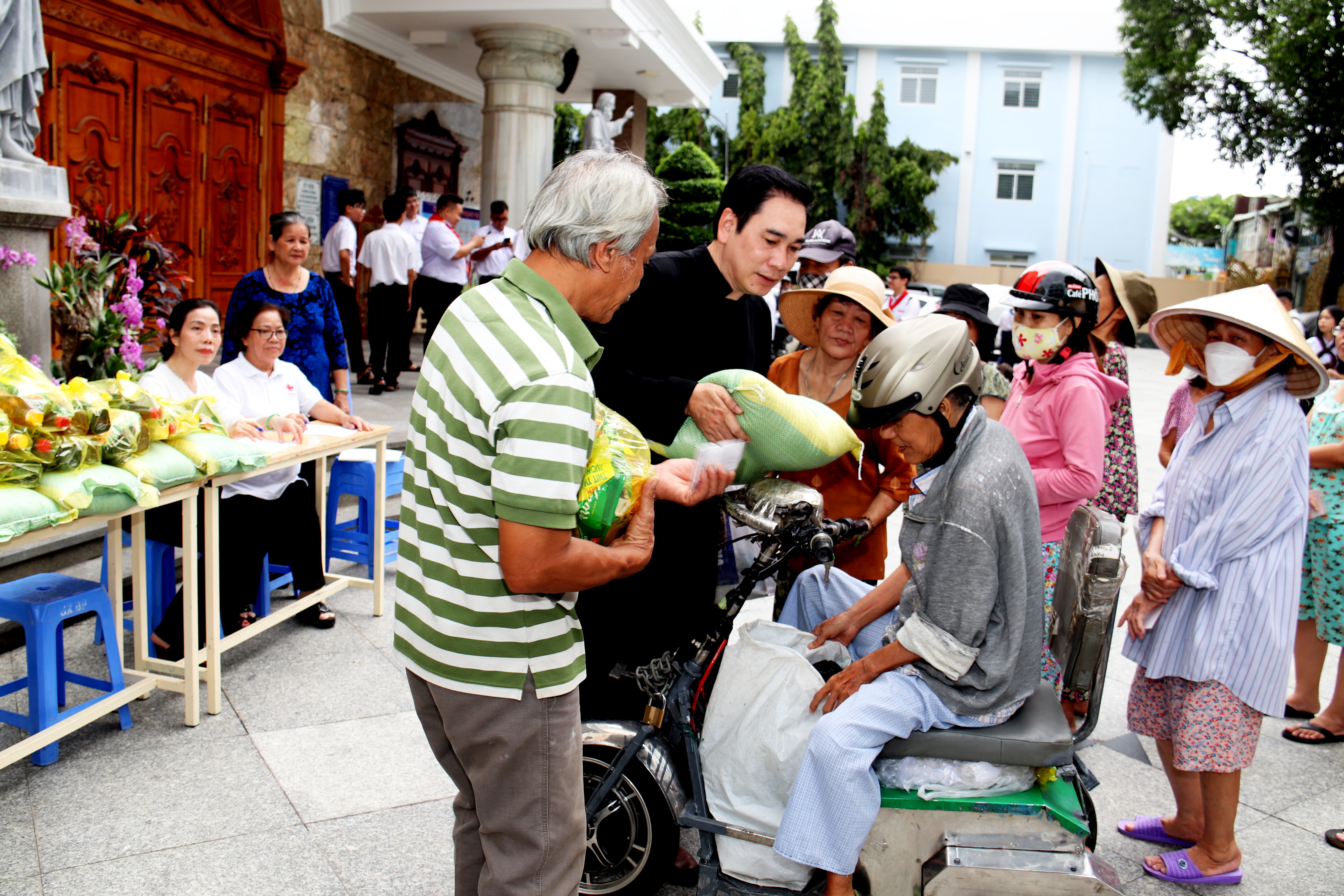 Caritas giáo xứ Bùi Phát: Yêu thương - Phục vụ người nghèo