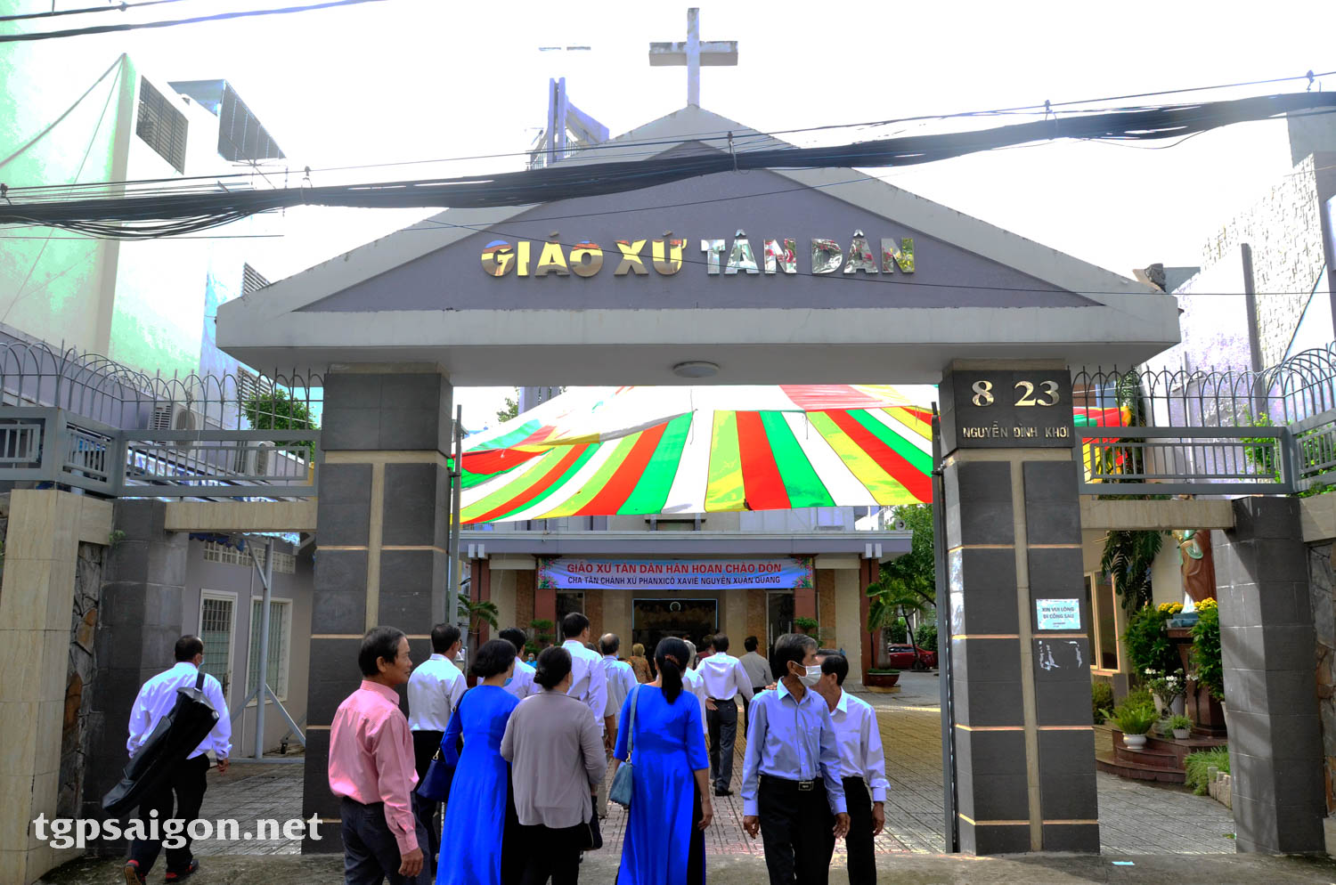 Thánh lễ Tạ ơn và nhậm chức Chánh xứ Tân Dân của Lm Phanxicô Xaviê Nguyễn Xuân Quang