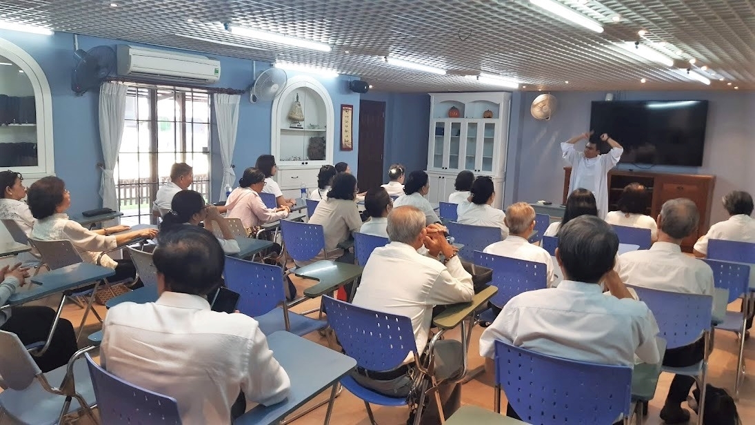 Giáo xứ Tân Trang: Huynh đoàn Giáo dân Đa Minh tĩnh tâm