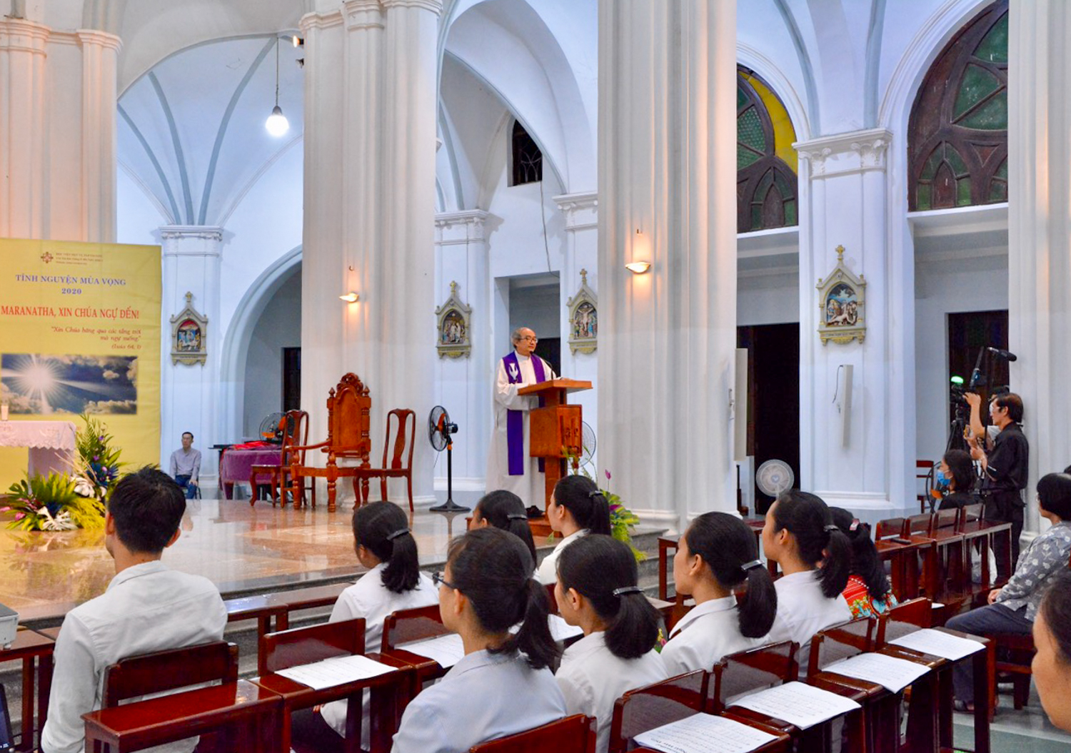 Học viện Mục vụ TGP Sài Gòn: Tĩnh nguyện Mùa Vọng ngày 9-12-2020