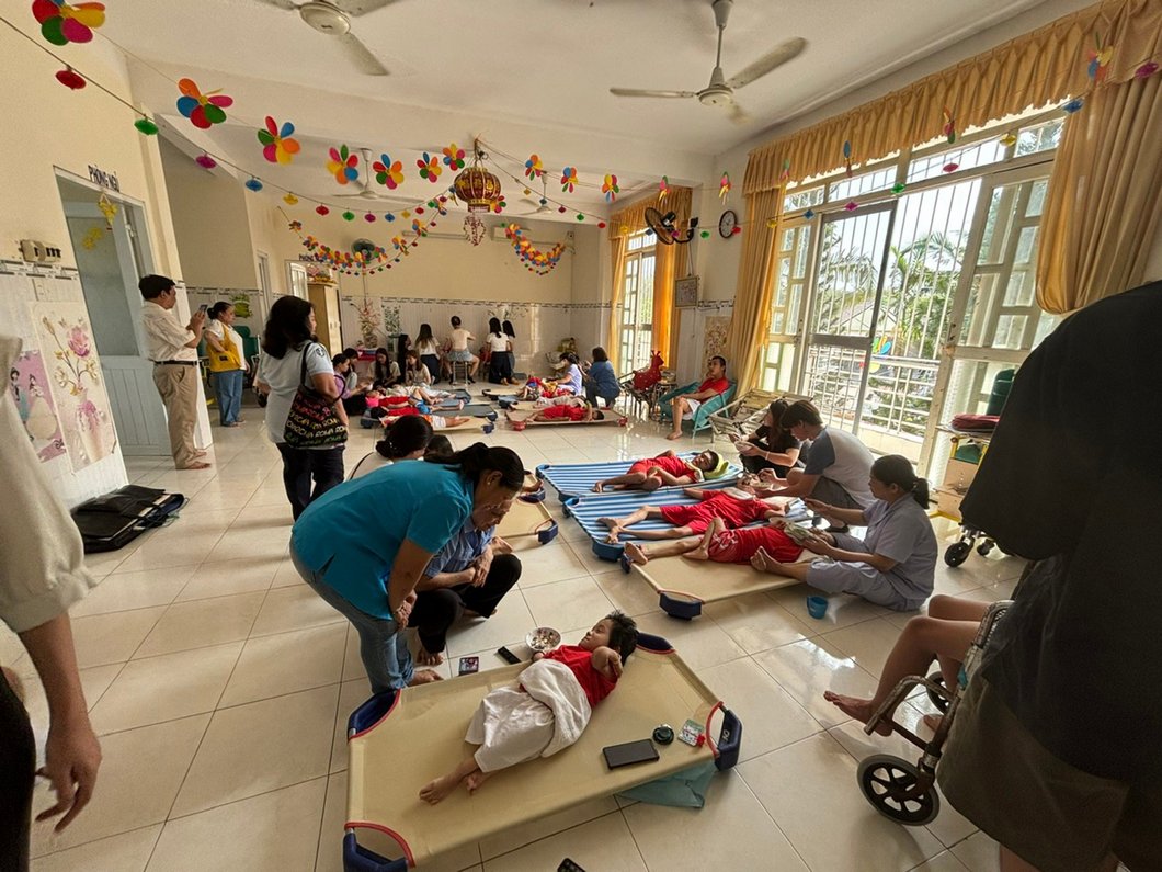 Giáo xứ Sao Mai: Gia đình Hiệp Hội Thánh Mẫu thực hiện bác ái
