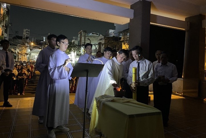 Gx. Tân Hưng Xóm Mới: Đêm Canh thức Phục sinh 30.03.2024