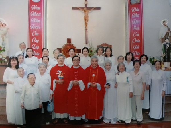 Huynh đoàn Giáo dân Đa Minh Giáo xứ Hàng Xanh