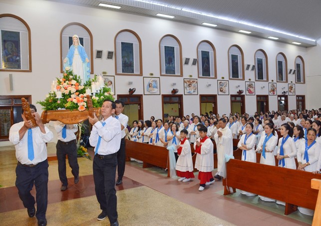 Giáo xứ Hà Đông: Họp bạn Legio Mariae mừng lễ Sinh nhật Đức Mẹ 8-9-2023