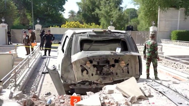 ĐTC bày tỏ sự gần gũi với Thủ tướng Iraq sau khi tư dinh của ông bị tấn công