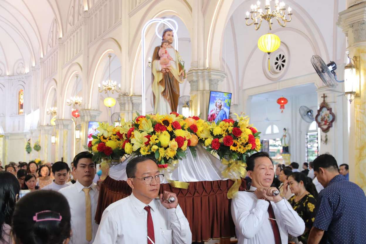 Giáo xứ Chợ Quán: Mùng 3 Tết - Thánh hoá công ăn việc làm - 2024