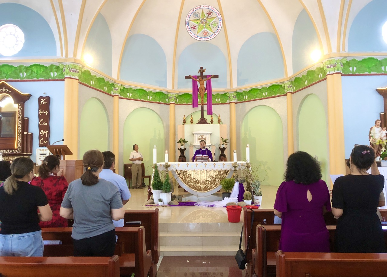 Giáo xứ An Bình hành hương Đức Mẹ La Mã - Bến Tre