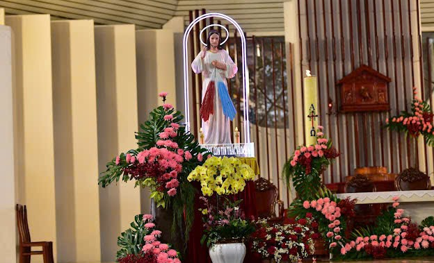 Giáo xứ Thánh Phaolô -Thánh Lễ Kính Lòng Chúa Thương Xót - 2026