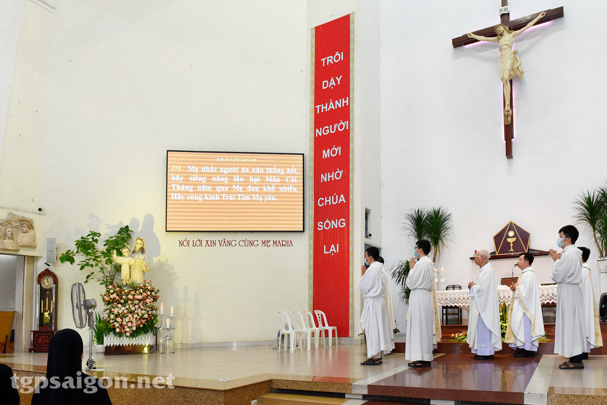 Giáo xứ Hòa Hưng: Lễ Đức Mẹ Fatima - Mừng kỷ niệm 30 năm cung hiến thánh đường 13-5-2022