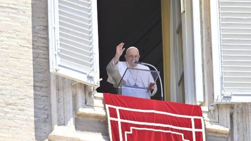 Chúa nhật 19 Thường niên năm A (13.08.2023) – Lúc tăm tối, hãy kêu cầu và chào đón Chúa
