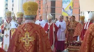 ĐTC cử hành Phụng vụ Thánh Thể lễ Suy tôn Thánh giá theo nghi lễ Byzantine