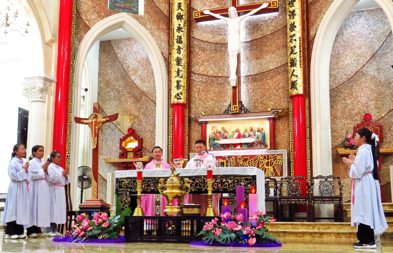 Huynh trưởng Xứ đoàn Têrêsa Hài Đồng Giêsu giáo xứ Thị Nghè hành hương 2025