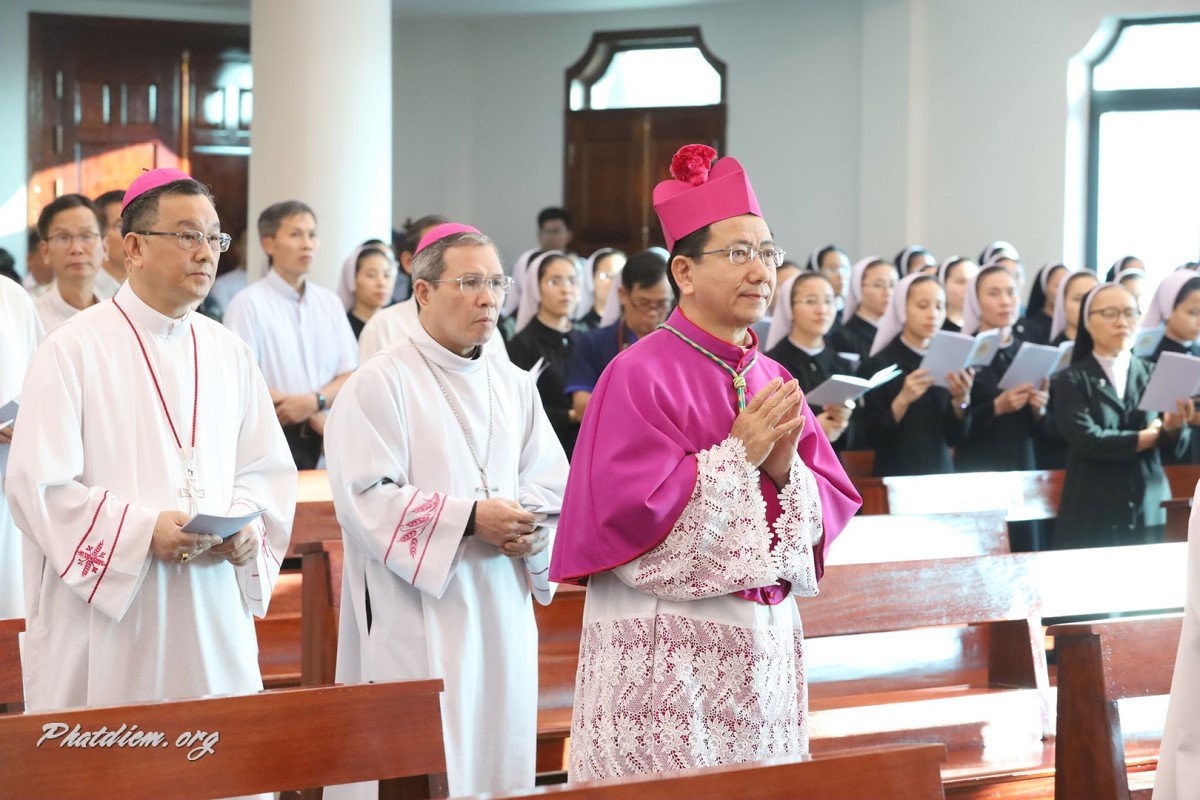 Nghi thức tuyên xưng Đức tin của Đức cha Phêrô Kiều Công Tùng