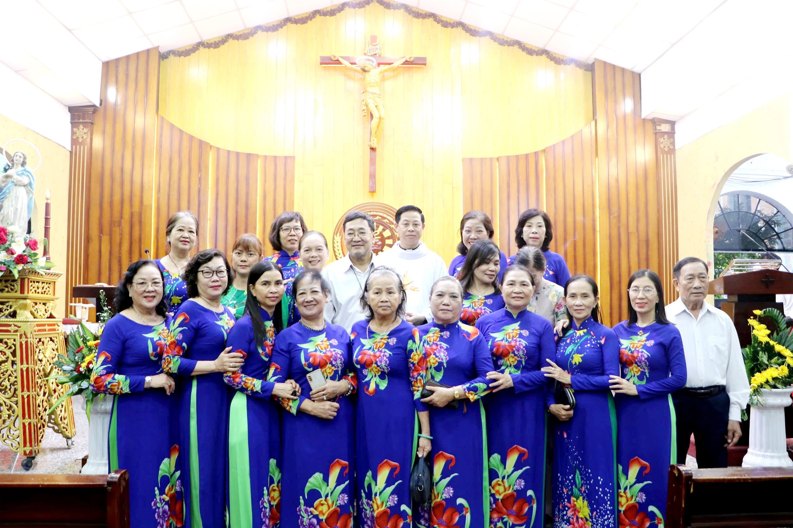 Thánh lễ kính trọng thể Đức Mẹ Hồn Xác Lên Trời  - Bổn mạng cộng đoàn Kinh Thánh Cầu nguyện tại Giáo xứ Gò Mây