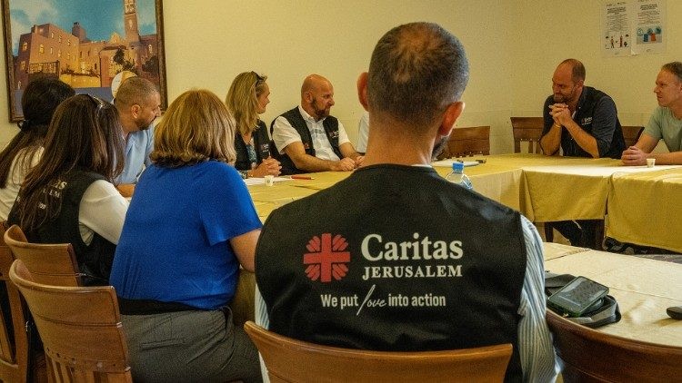 Caritas Giêrusalem trợ giúp các bà mẹ và trẻ sơ sinh tại Gaza